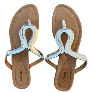 ALFANI Farynn Silver Open Toe Synthetic Wedge Sandal Women 8 M - New In Box NIB